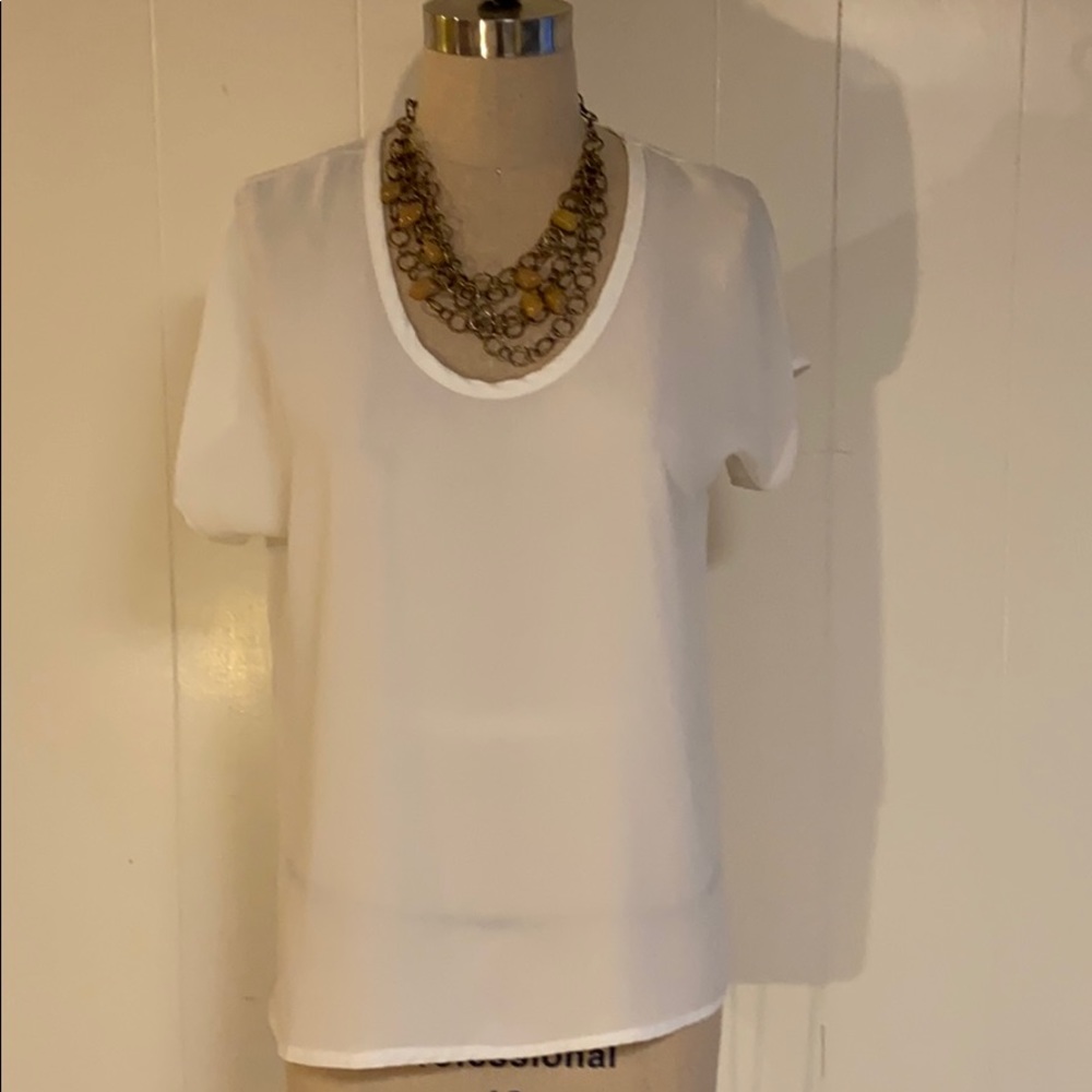 White short sleeve dolman top